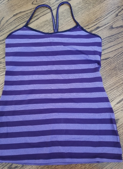Lululemon top - Picture 1 of 4